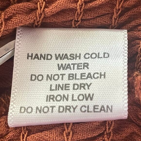 J. roberts Caramel Smocked Crop Top Long Sleeves Ruffled Shoulder SMALL Feminine - Picture 9 of 9